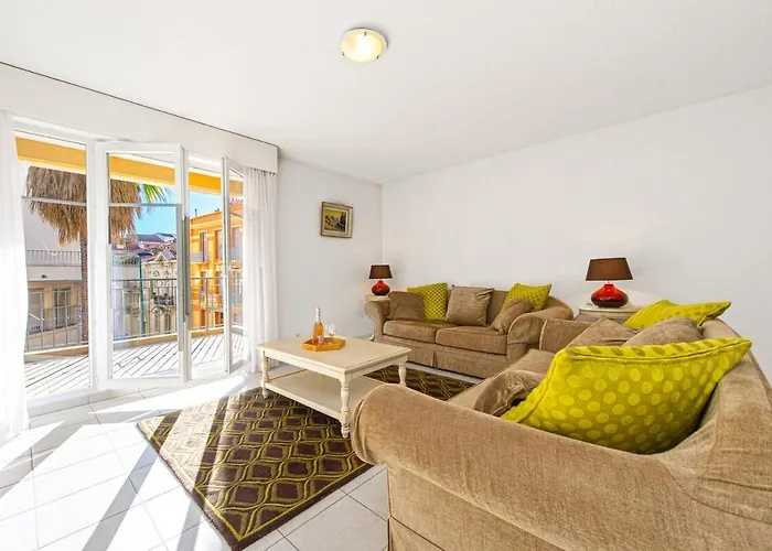 Splendide En Centre-ville Avec Parking Et Climatisation Apartment *