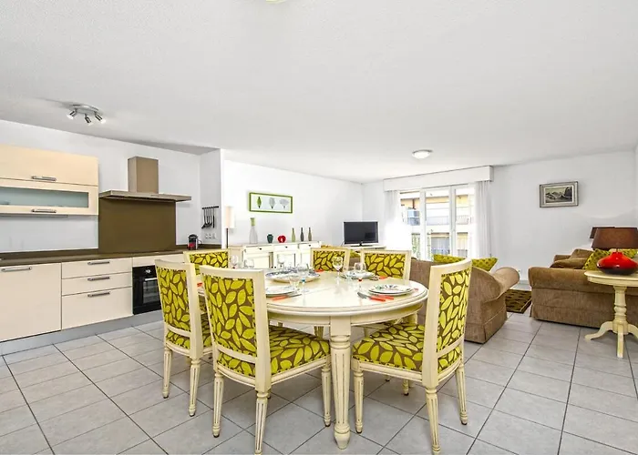 Splendide En Centre-ville Avec Parking Et Climatisation *