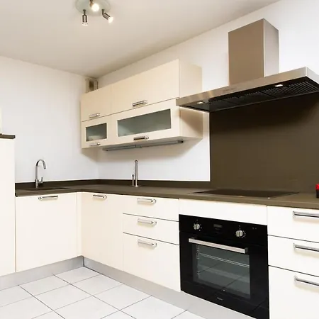 Splendide En Centre-ville Avec Parking Et Climatisation Appartamento Mentone