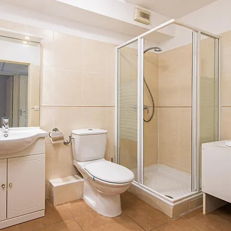 Apartman Splendide En Centre-ville Avec Parking Et Climatisation *