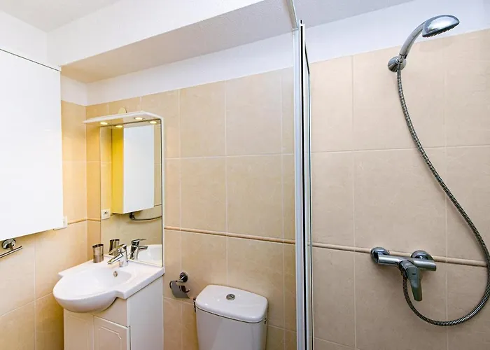 Splendide En Centre-ville Avec Parking Et Climatisation Apartman *