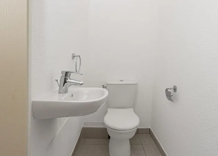 Splendide En Centre-ville Avec Parking Et Climatisation Apartman *